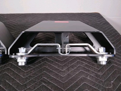 CURT 16017 5TH WHEEL LEGS PUCK SYSTEM - Picture 5 of 8