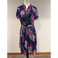 See through Navy Floral Tie-Waist Short Sleeve Dress