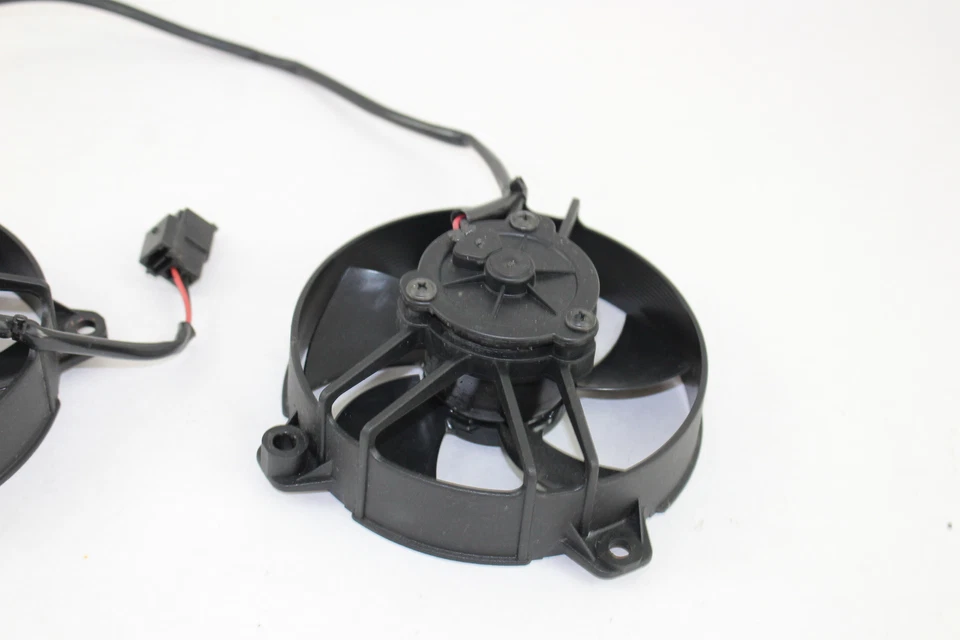 13-16 Triumph Trophy 1215 ABS Radiator cooling Fan Oem Set Foto 3 de 4