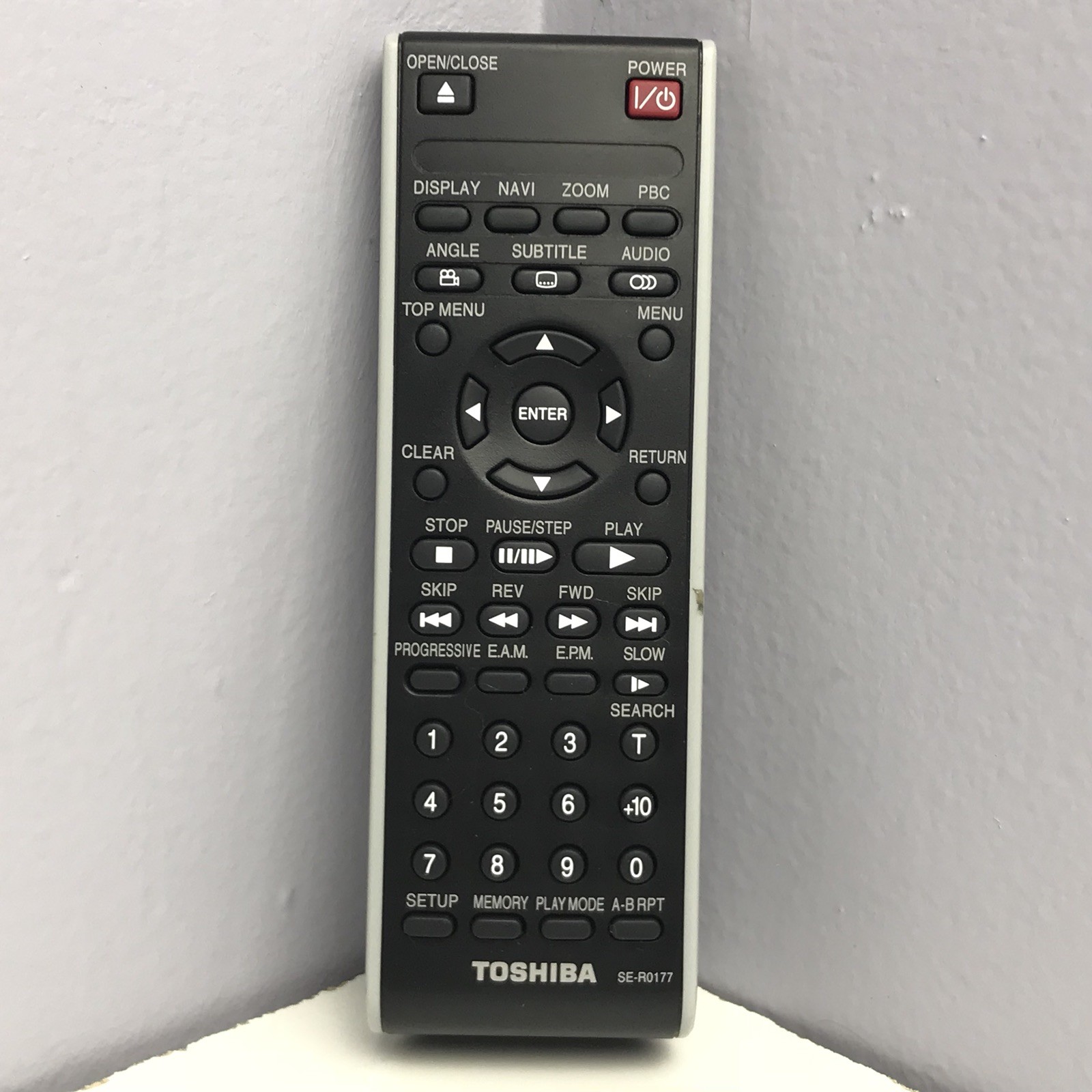 Genuine Toshiba SE-R0177 AH700210 DVD Player Original Remote OEM w New Batteries
