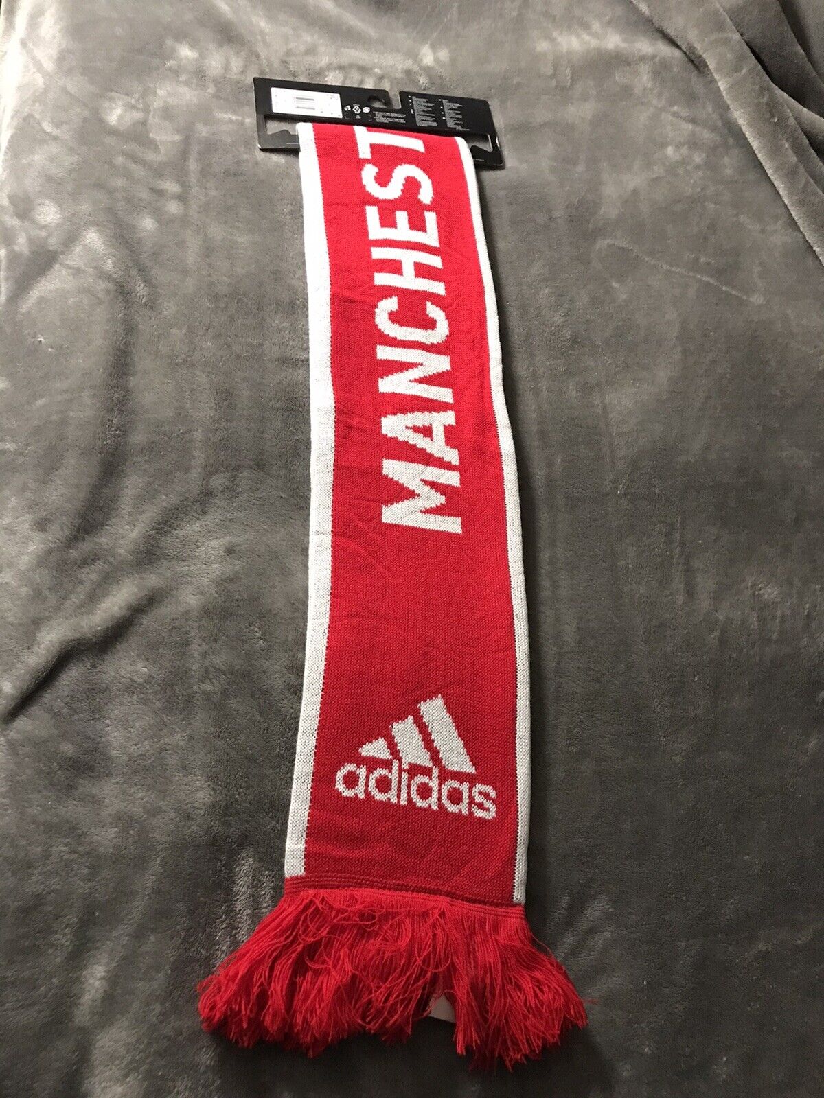 Adidas Manchester United Boston Mall Soccer Club RED All items in the store White FS0143 Scarf