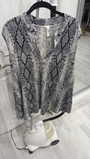 Now N Forever V-Neck Sleeveless Gray Snakeskin Dress Sz 2X