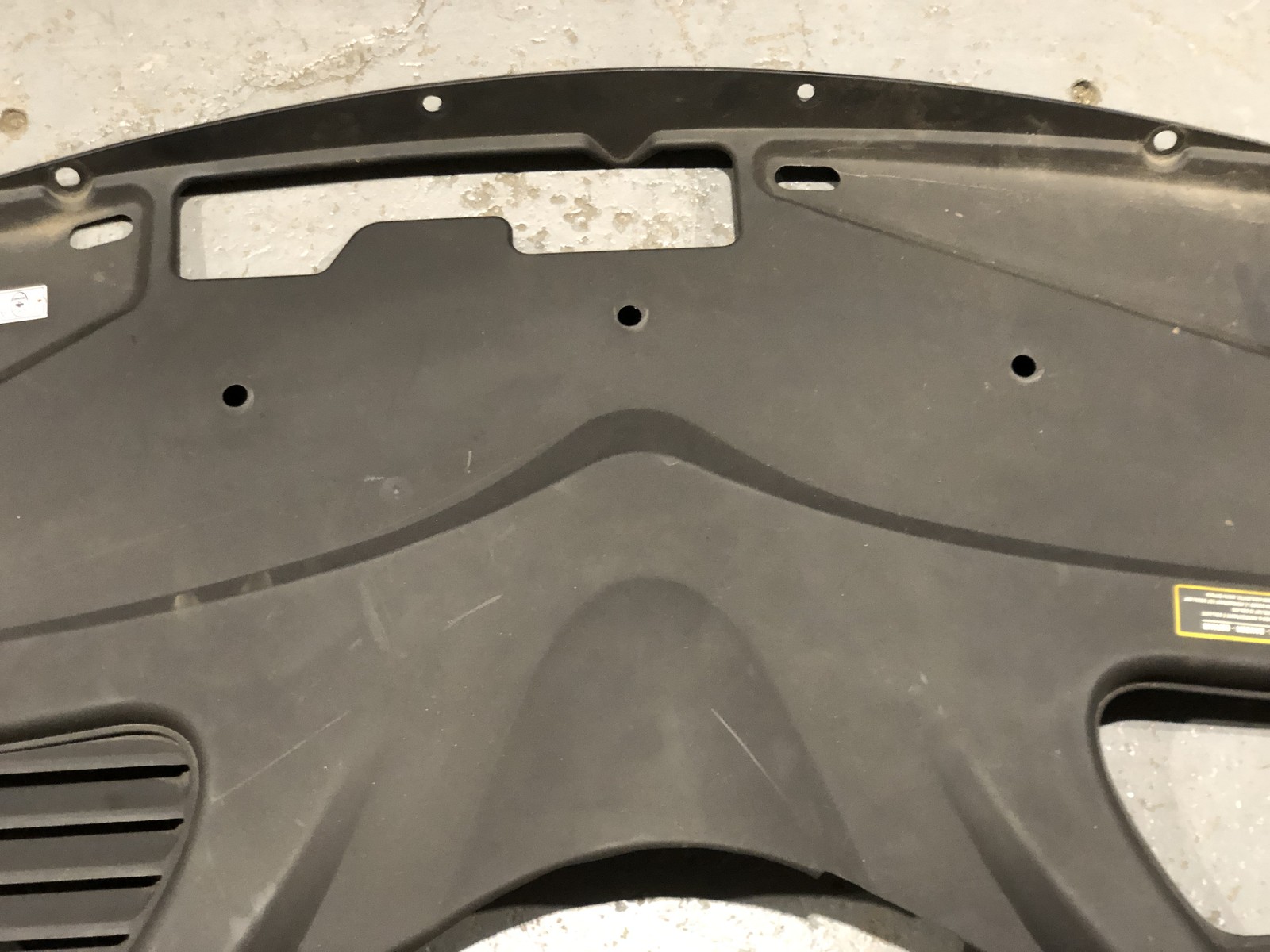 03-13 Maserati Quattroporte M139 Front Engine Bay Cover Trim Panel 067065000 OEM