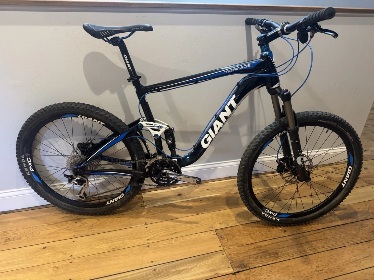 Giant Mountain Bike 26 in Bikes for sale - eBay