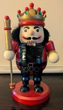 Holiday Home Brand Traditional-Style Chubby Nutcracker King Wood Excellent Cond