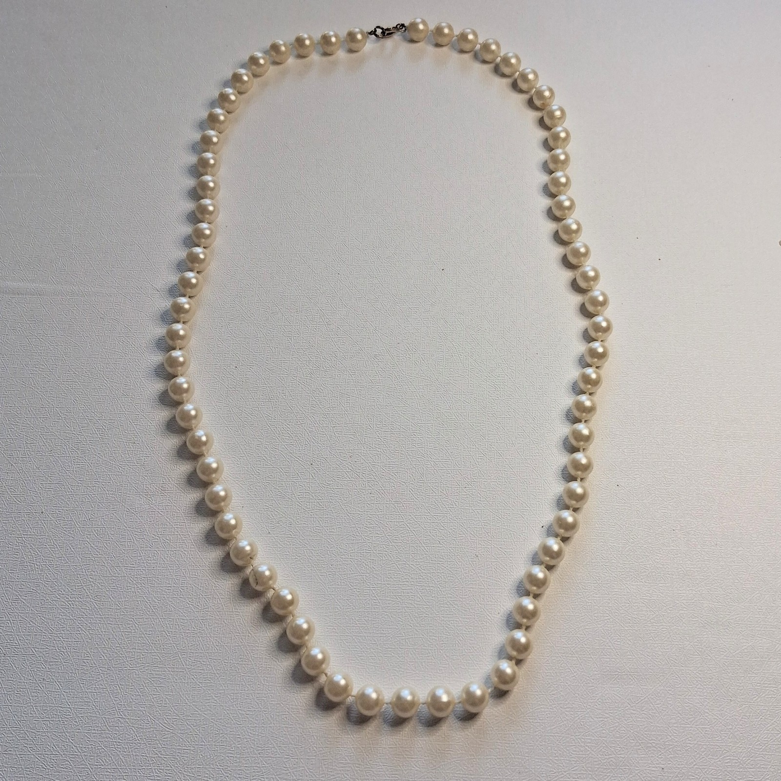 Classic White Faux Pearl Necklace Single Strand Creamy Luster Elegant Bridal