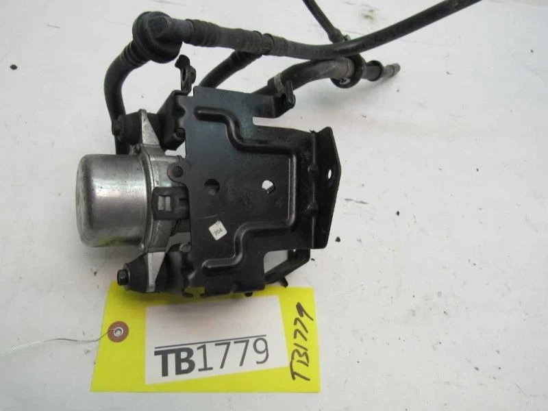 Volvo C70 2008-2013 potencia ABS freno refuerzo servo bomba de vacío OEM Foto 4 de 4