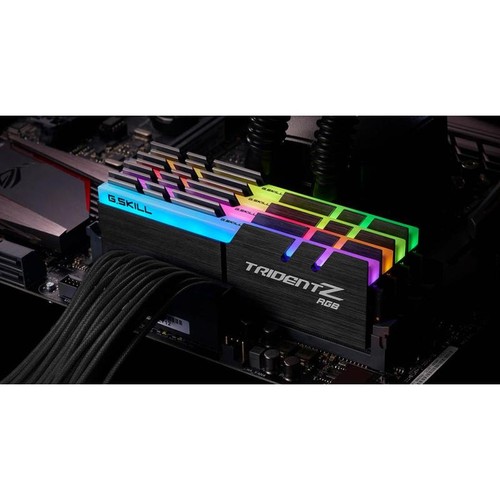 G.Skill Trident Z RGB F4-3600C16Q-64GTZRC memoria 64 GB 4 x 16 GB DDR4 3600 MHz - Foto 3 di 5