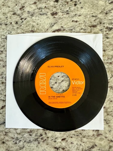 Elvis Presley - In The Ghetto/Any Day Now 45 RPM, RCA Records, 47-9741, UC
