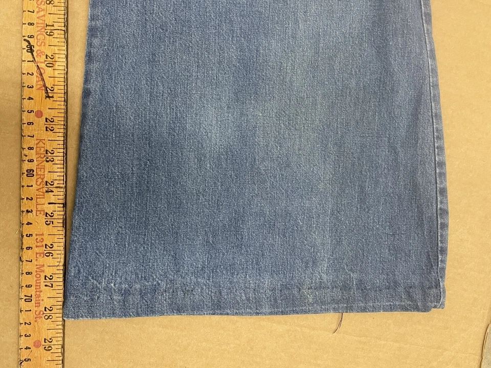 Vintage 70s High Waisted Bell Bottom Jeans Women’s Size 30x28 Blue Denim Hippie - Image 4 of 4