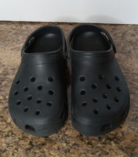 Crocs Classic Clog Unisex Slip On Black Shoe Ultra Light Sandals Mens 5 Womens 7