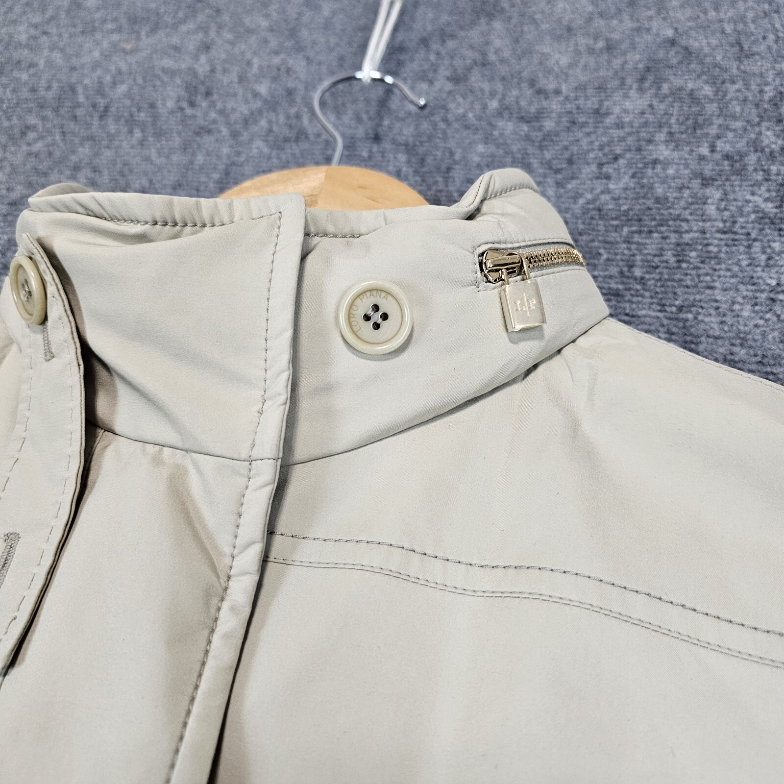 Loro Piana Windmate Britton Trenchcoat Jacket Cashmere Lambs Skin Womens 46 NWT image 4