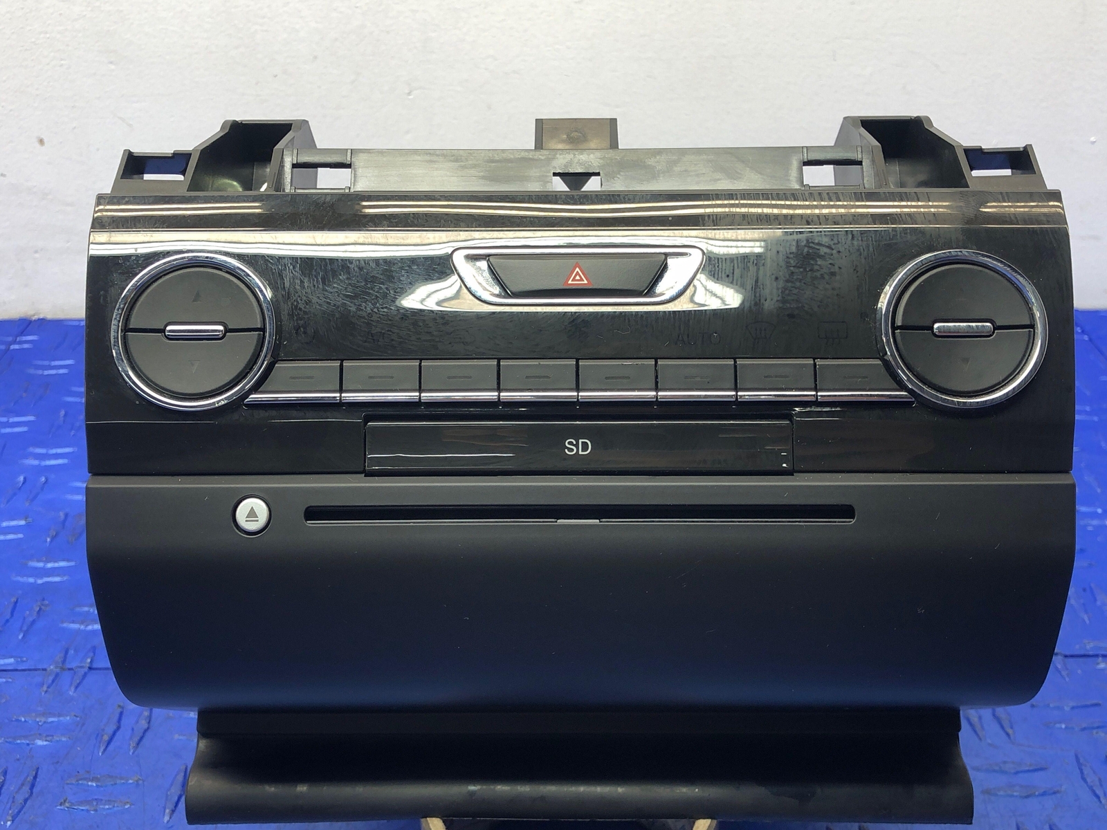 2014 - 2016 MASERATI GHIBLI M157 FRONT HVAC A/C CLIMATE CONTROL PANEL 670031059