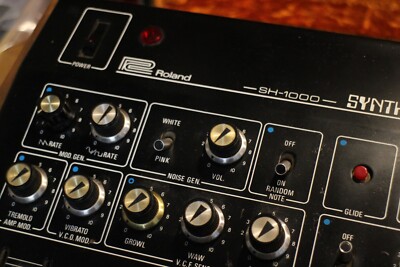 Vintage Roland SH-1000 Monophonic Analog Synthesizer Keyboard