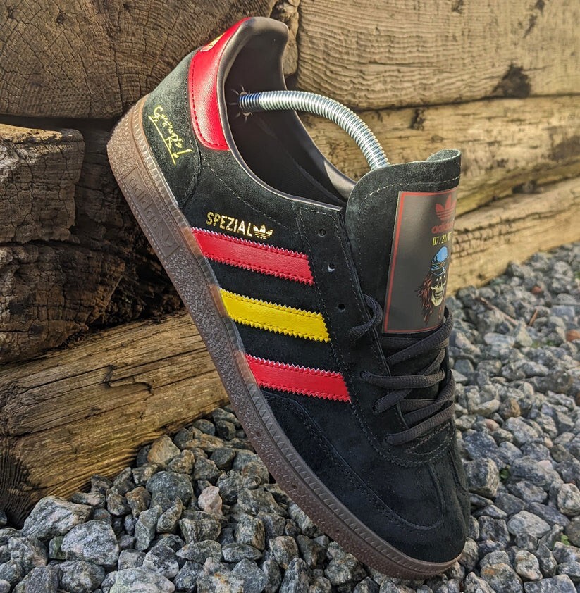 Guns N Roses Appetite For Destruction custom Adidas Spezial