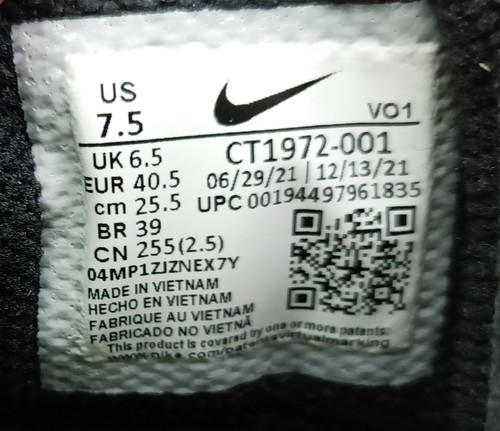 Nike Kyrie Flytrap IV Sneakers Mens 7.5 Womens 9 NEW IN BOX CT1972-001 Irving - Picture 7 of 10
