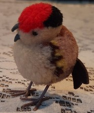 Vintage Steiff Woolen Finch Bird 2.5 " Plastic Woolen Wool Pom Miniature Germany