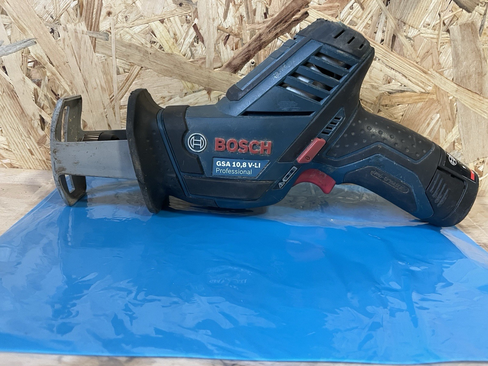 Bosch GSA 10,8 V-LI Akku Säbelsäge 10,8 V Solo - ohne Akku, ohne Ladegerät