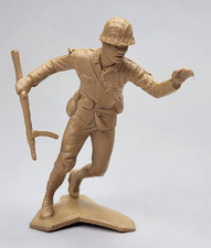 Vtg 1963 LOUIS MARX TOYS WW2 Japanese Soldier Riffleman Running 2" Beige Plastic