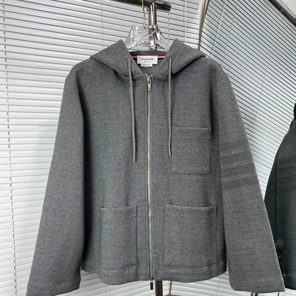 Chaqueta Thom Browne Mujer Primavera Otoño Cuatro Barras Rayas Manga Larga Con Capucha Cremallera Foto 2 de 4