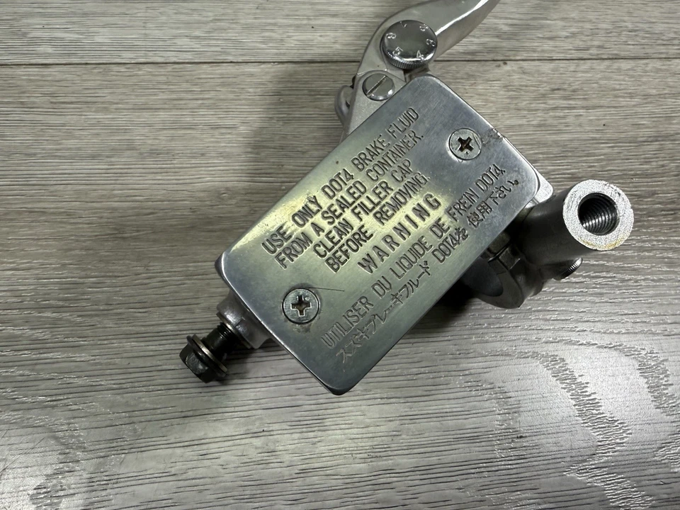 Conjunto completo de cilindro maestro de freno delantero. con palanca OEM 01-04 Volusia 800 VL800 Foto 3 de 4