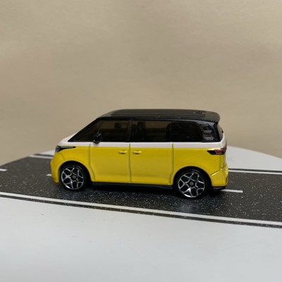 2023 Hot Wheels HW Green Speed #173/250 Volkswagen VW ID.Buzz Yellow 10/10 NM