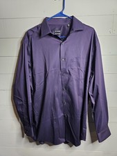 Van Heusen Dress Shirt Men's XL 16.5 32/33 Purple Fitted Wrinkle Free