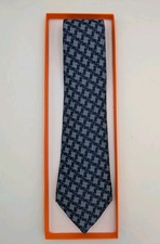 Herm s blue silk tie with geometric pattern Made In France - 58 Inches Bin 18 