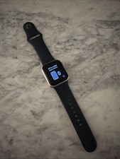 Apple Watch SE 2nd Gen 40mm Silver Aluminum GPS Excellent Condition