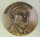 2 Piece Vintage Medallic Art Henry Kissinger Statesman for World Peace Medals — photo 4