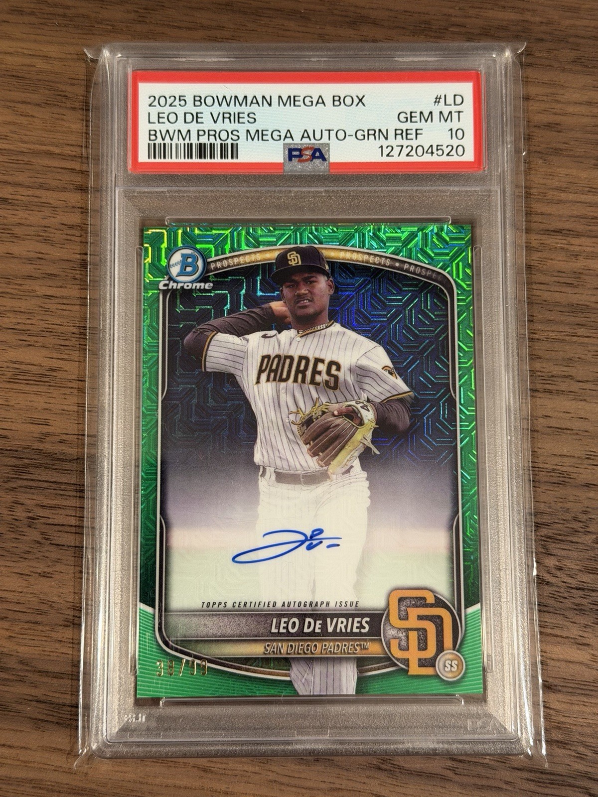 2025 Bowman - Chrome Prospect Auto /99 Leo De Vries #CPA-LD Green Refractor...