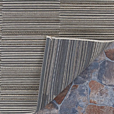 Vector Kennedy Indoor/ Outdoor Area Rug Black/Tan 2'3'' x 7'10'' Runner