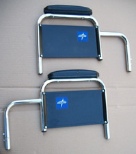 Medline Excel EXTRA WIDE Wheelchair MDS806950EA- Armrests some bruises on pads 