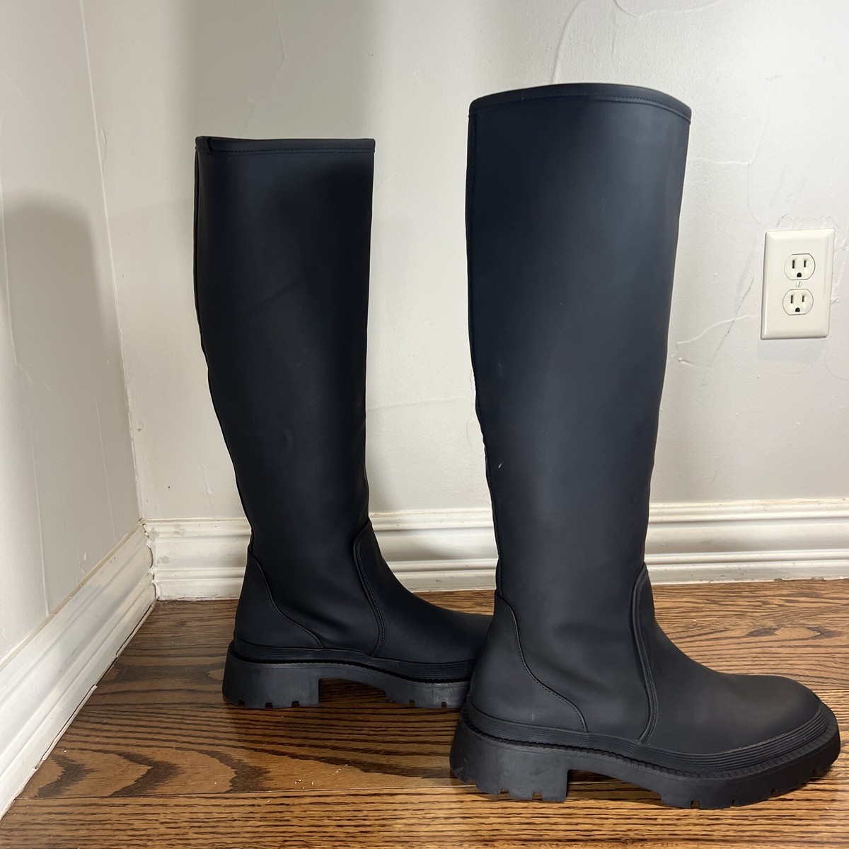 Zara Rubberized Platform Lug Sole Chunky Combat Black Rubber Rain Boots 10  US