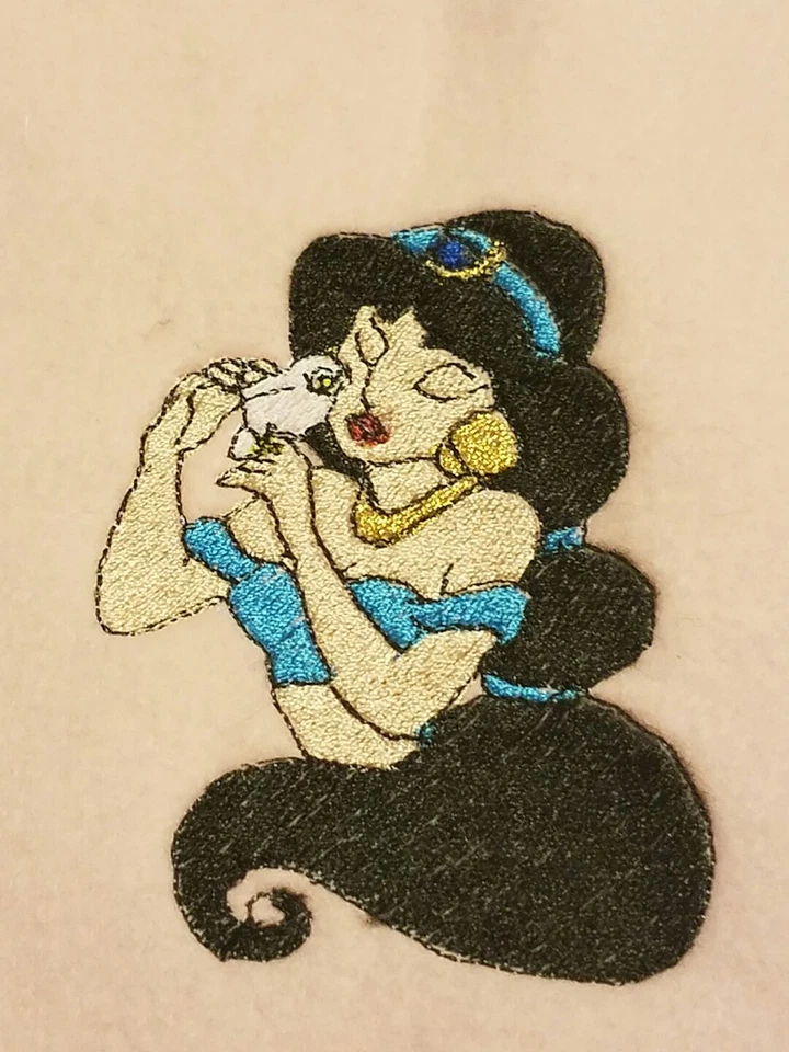 Персонализированное вышитое детское флисовое одеяло с принцессой жасмином - Изображение 3 из 3