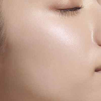 フェイスパウダー LUNASOL SKIN CONTRAST FACE POWDER 01Glow s-l400.jpg