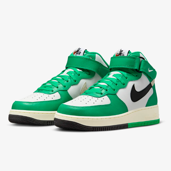 Nike Air Force 1 07 High LV8 Green/White CELTICS Colorway Nike Air Force 1 07 High LV8 Green/White CELTICS Colorway