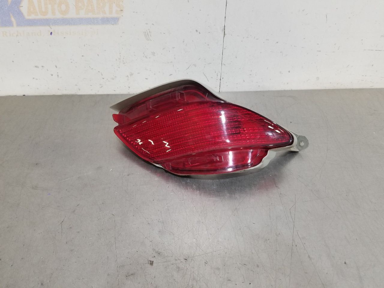 10 2010 LEXUS RX350 TAIL LIGHT LAMP RIGHT PASSENGER