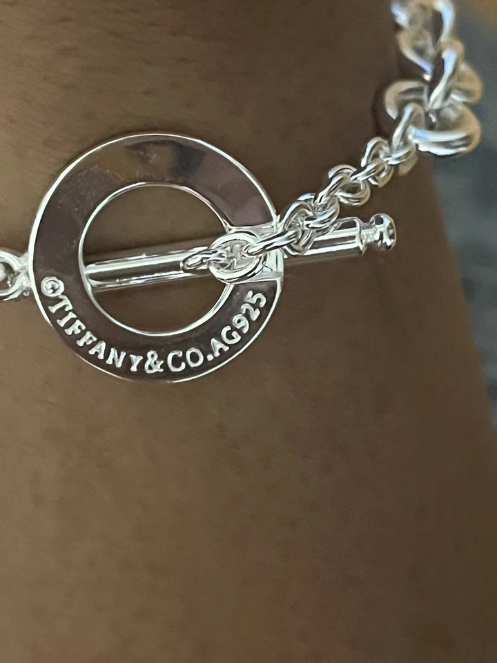 Pulsera de eslabones de cadena con palanca de plata de ley Tiffany & Co. de 8 " Foto 2 de 4