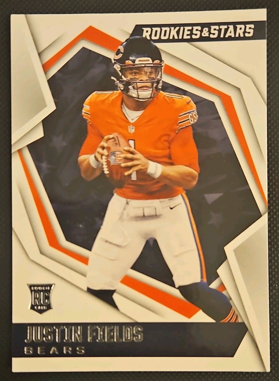 2021 Panini Rookies & Stars - Rookies Justin Fields #104 (RC)