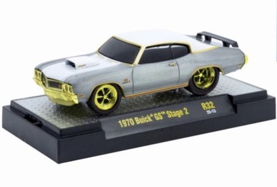 M2 MACHINES SUPER CHASE 1970 BUICK GS STAGE 2 GROUND POUNDERS R32