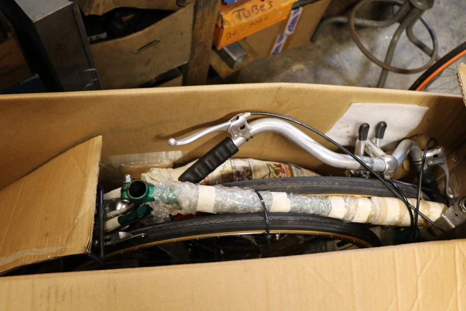 Inglaterra extremadamente mejor, único dueño Raleigh Sports maravillosamente mantenido, limpio Foto 2 de 4