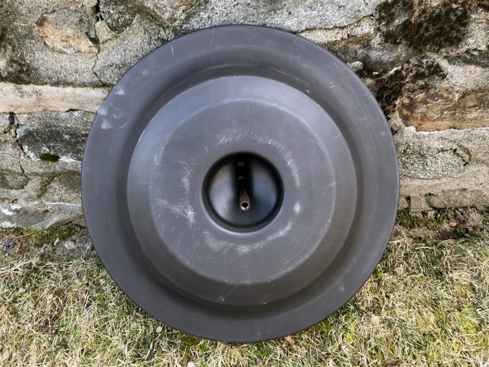 Jeep Cherokee XJ OEM Spare Tire Subwoofer Enclosure eBay