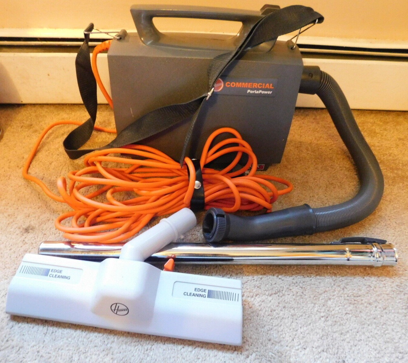 Canister Vacuum Cleaner 