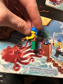 LEGO Pirates: Kraken Attackin' (6240)