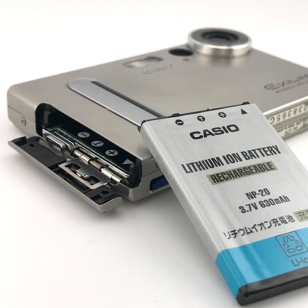 CASIO EXILIM EX-S2 Silver Compact Digital Camera 2.0MP From Japan