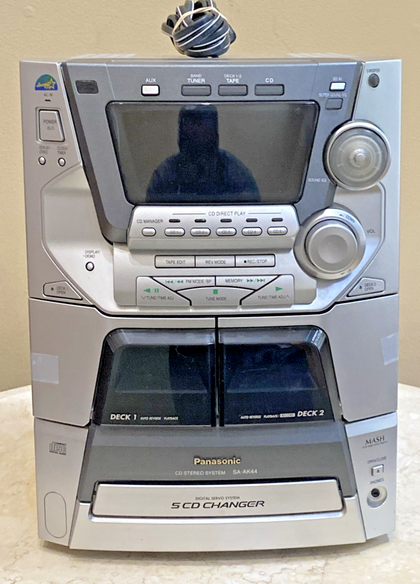 Panasonic SA-AK44 CD Stereo System *No Speakers* No Remote Control