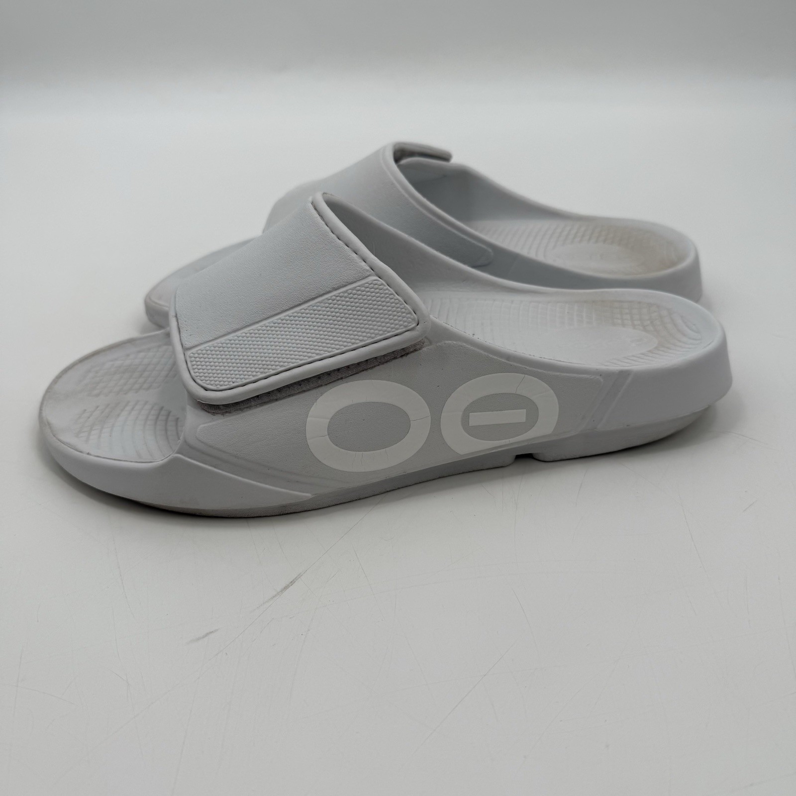 Men's OOFOS Sport Recovery Slide Size 13 White Comfort Athletic Sandals