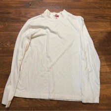 Vintage White Turtleneck Top – Long Sleeve 90s Basic Layering Shirt w/ snowman