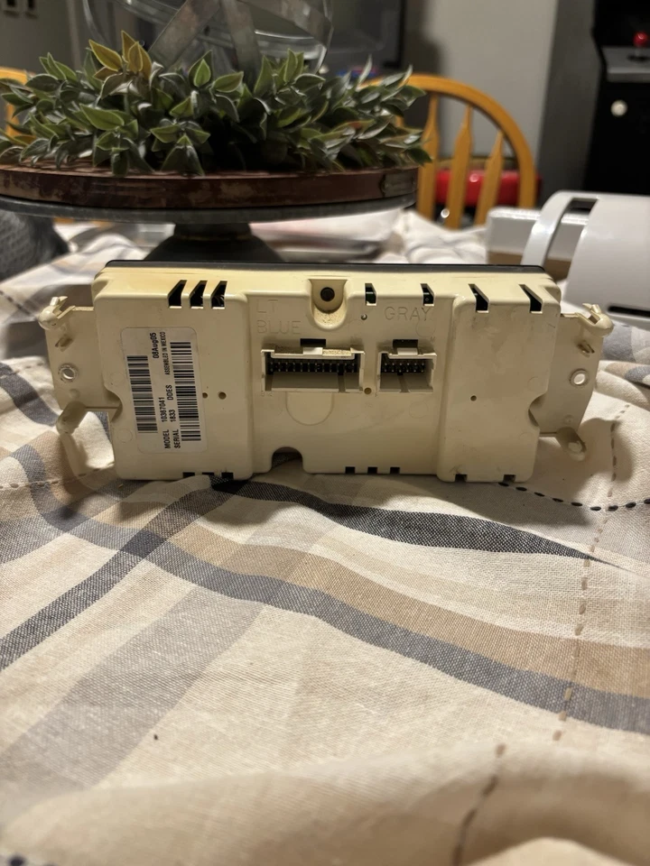 2003-2006 Silverado Digital Climate Control - Image 2 of 2